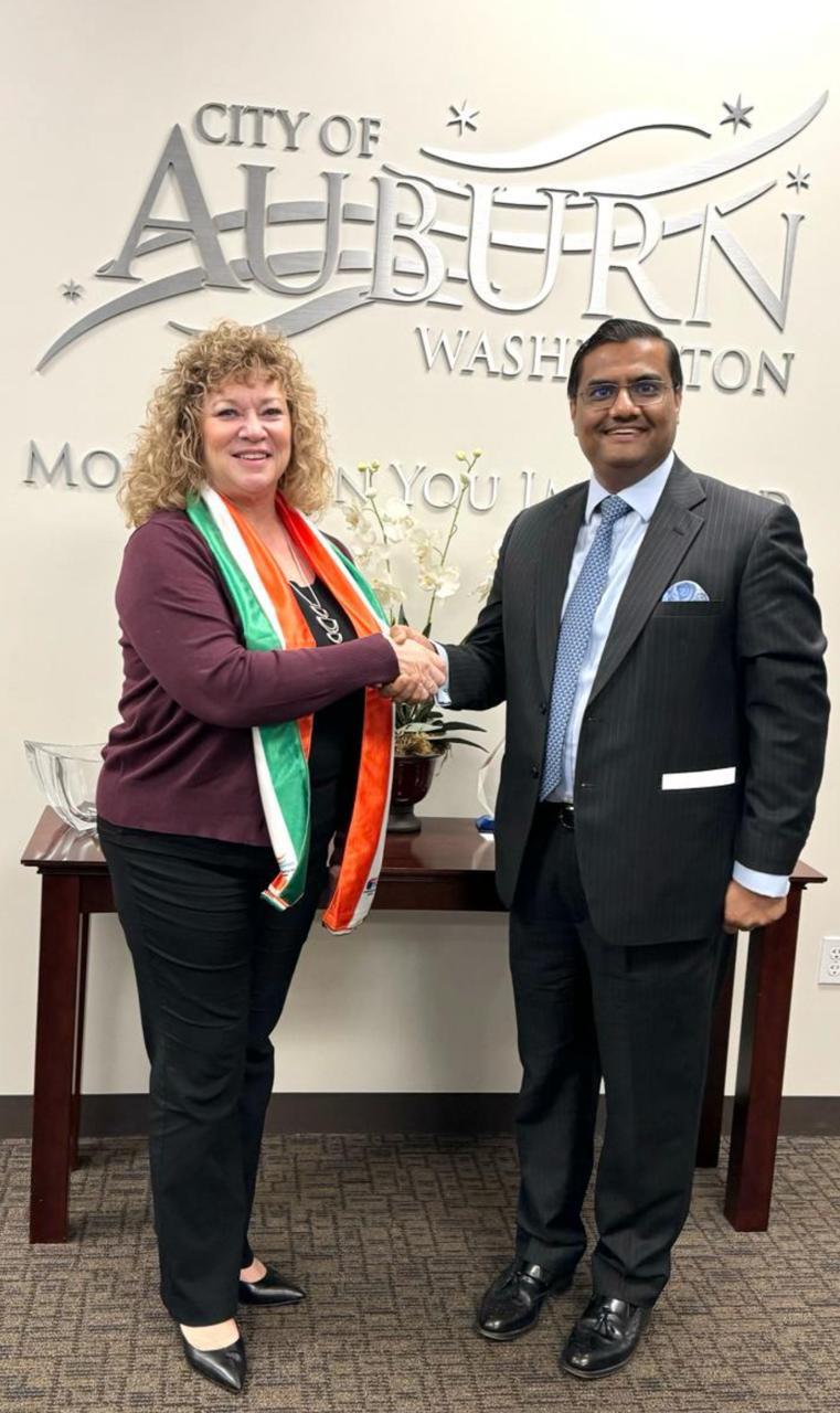  Meeting with Ms Nancy Backus, Mayor of Auburn 