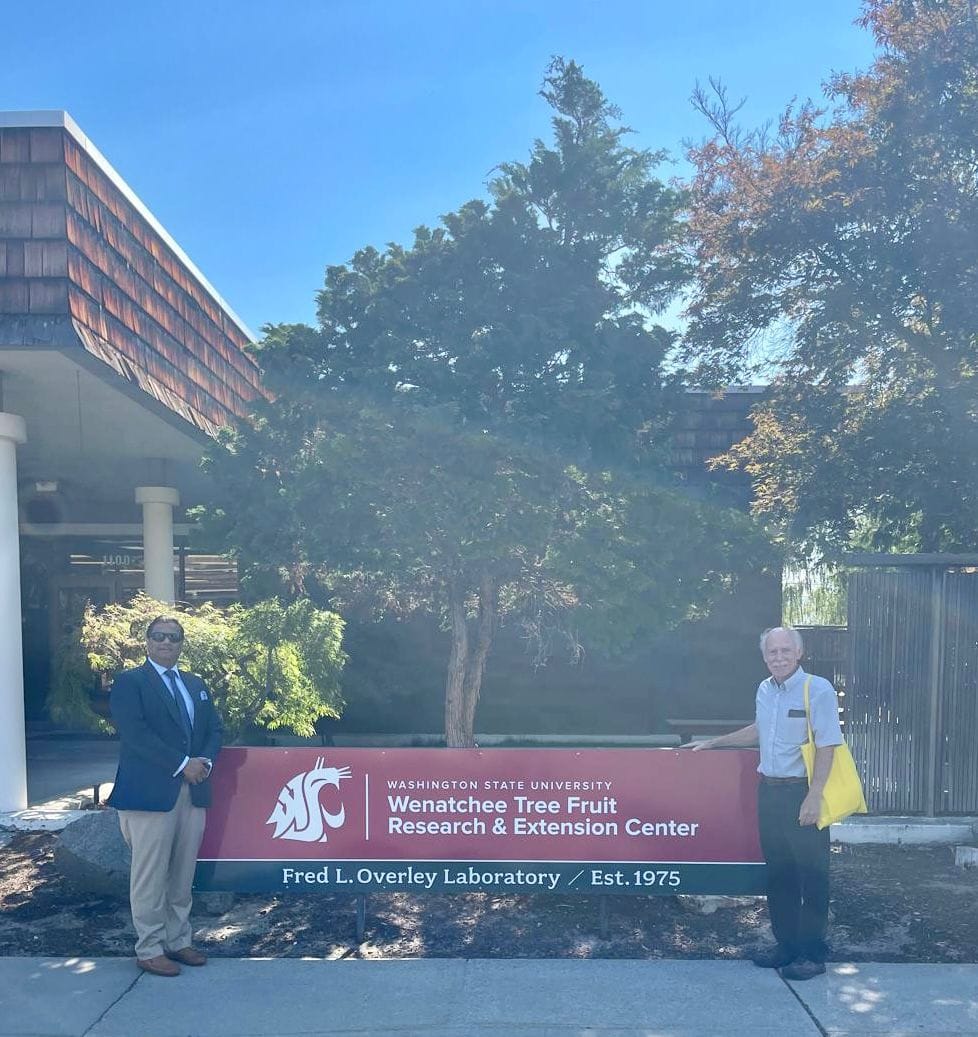  Visit to Wenatchee Tree Fruit Research and Extension Center ( 19 July 2024)