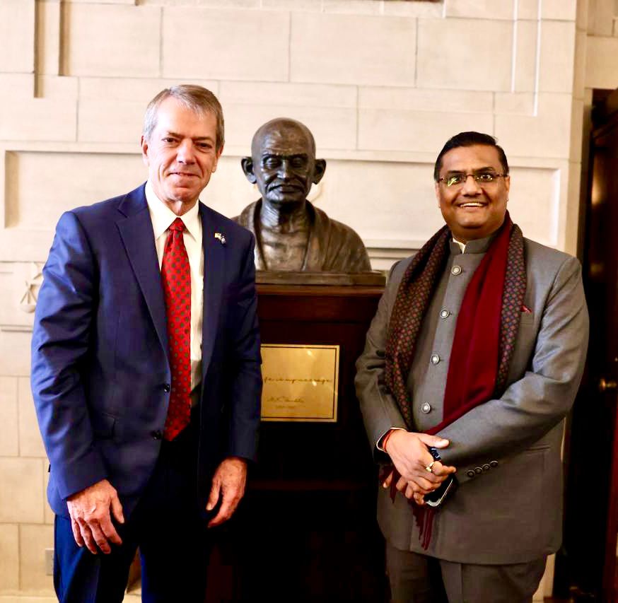  Meeting with Hon’ble Governor Jim Pillen in Lincoln, Nebraska (05 December 2025)

