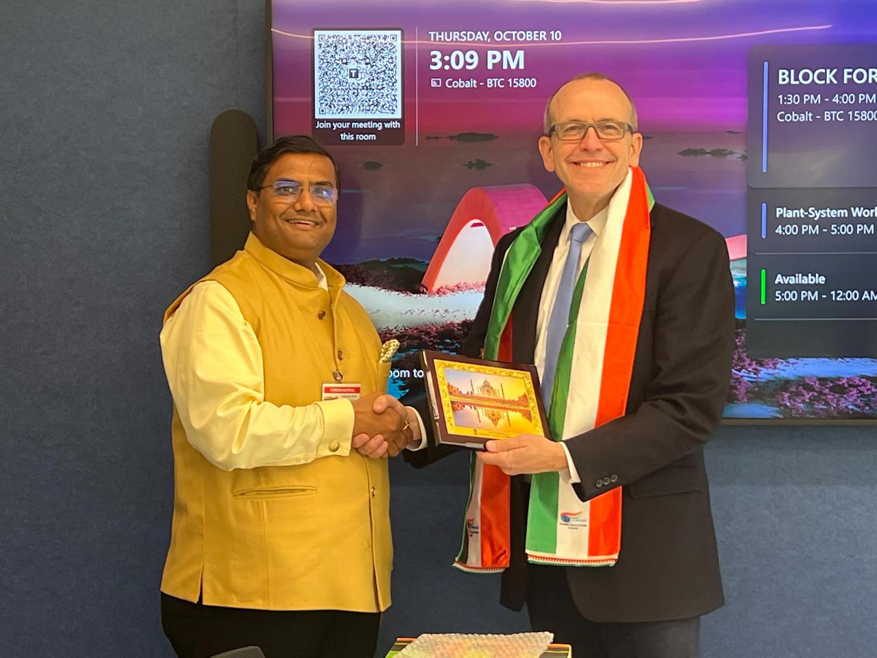  Meeting with Chris Levesque, President and CEO of TerraPower 
( 10 October 2024, Bellevue)