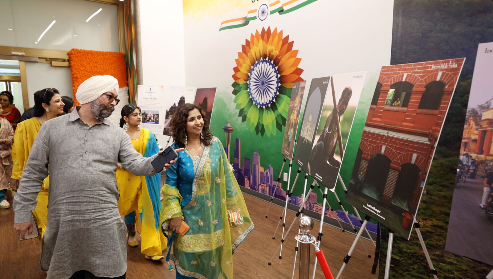  “Glimpses of Incredible India”  Photo Exhibit  inaugurated in Seattle!