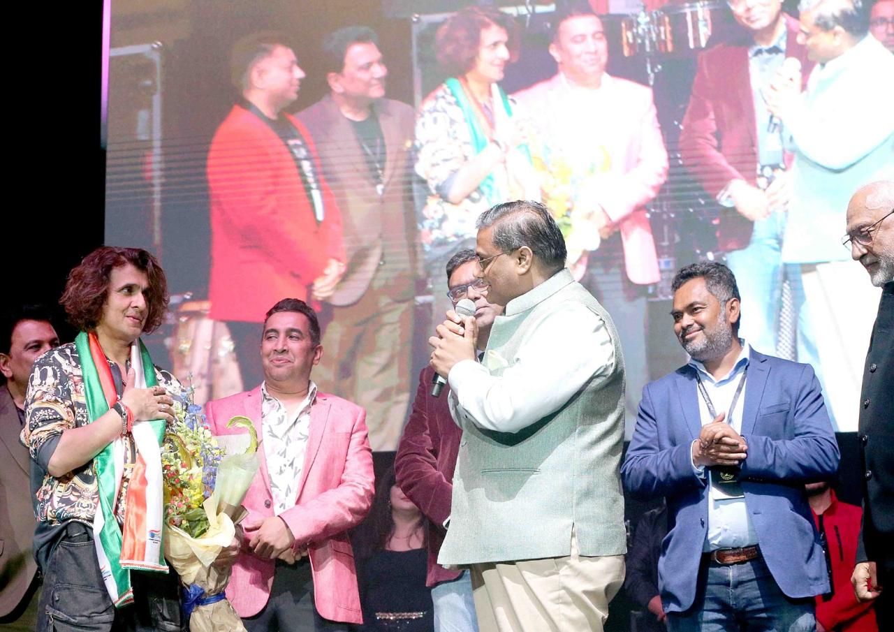  Felicitation for visiting Indian Artist Padmshri Sonu Nigam ( 11 August 2024, Bothell)