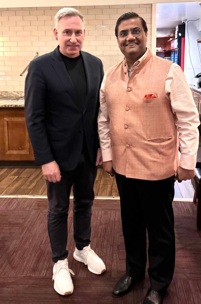  Meeting with Dow Constantine, CEO, Sound Transit Seattle ( 8 April 2025, Seattle )