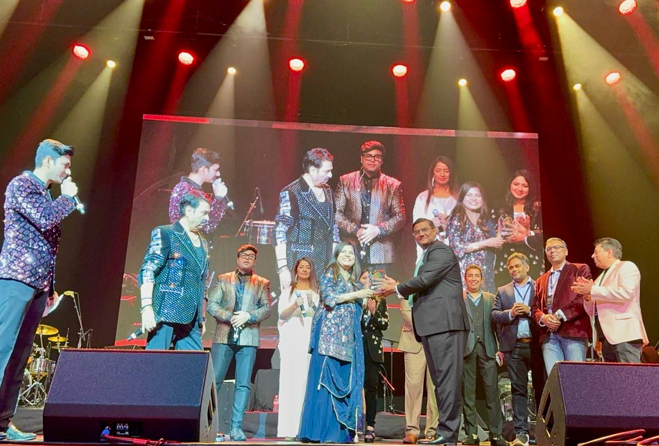  Felicitation of Kumar Shanu and Sadhana Sargam at Paramount Theater (25 May 2024, Seattle)