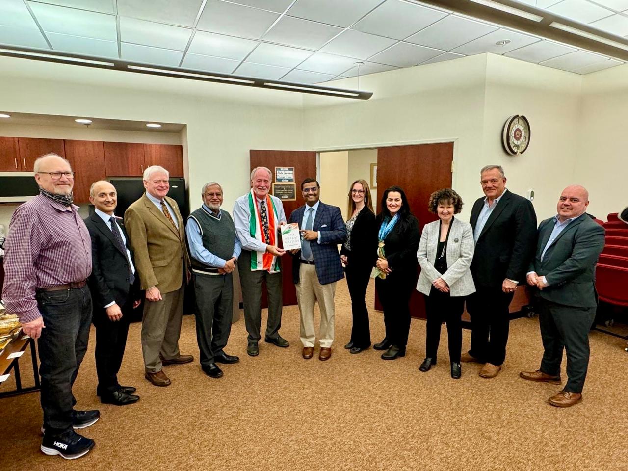 A useful outreach session hosted by the Alaska International Business Center (AIBC)!
Thank Mr. Greg Wolf, President and CEO of AIBC for organising the interactive session on strengthening trade and commercial relations between Alaska and India. 
(24 October 2024, Anchorage)