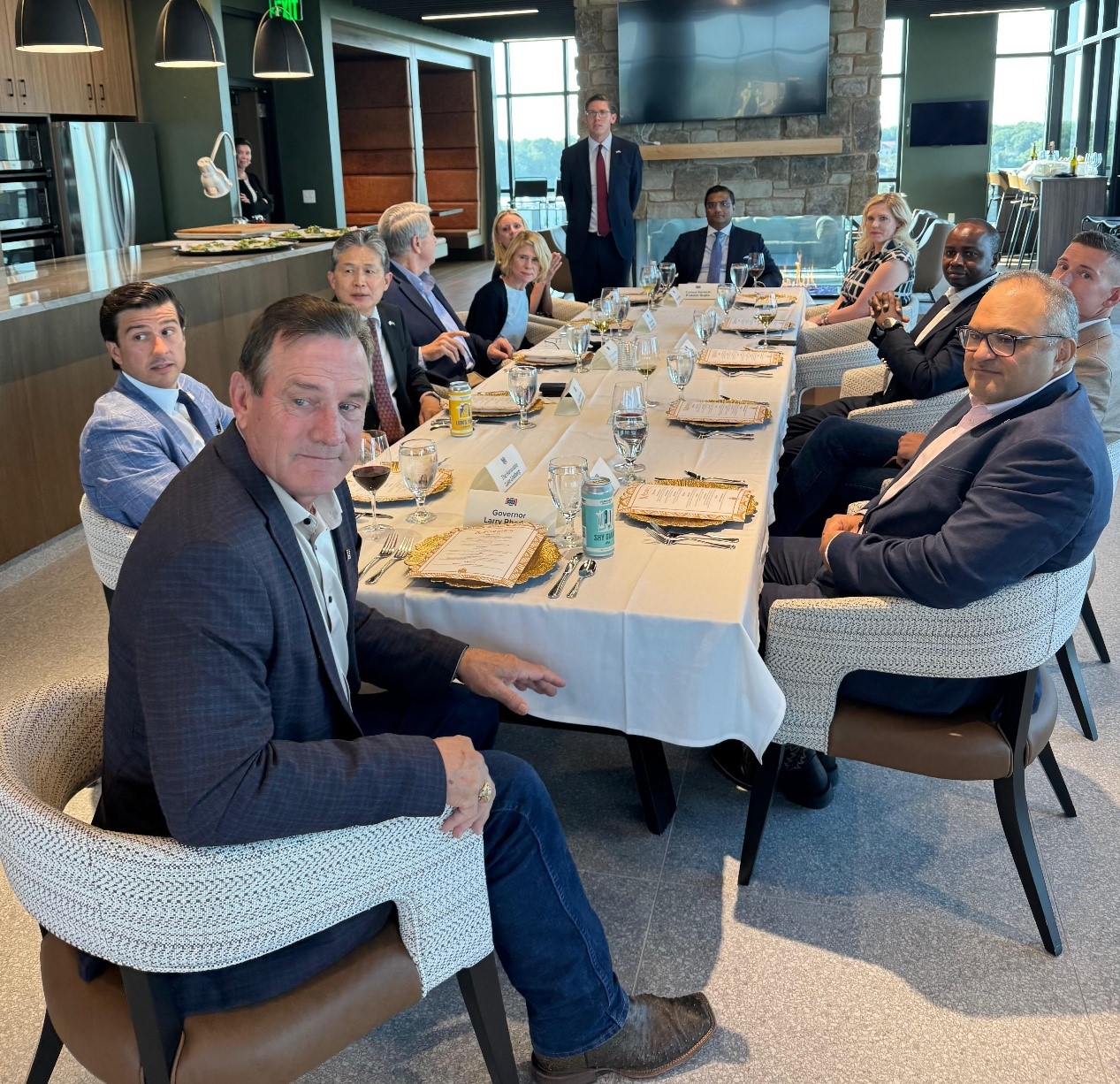  Consul General of India in a meeting with Governor Larry Rhoden and other dignitaries in Sioux Falls, discussing avenues for strengthening bilateral cooperation in trade, tourism, and cultural exchanges. (13 August, 2025)