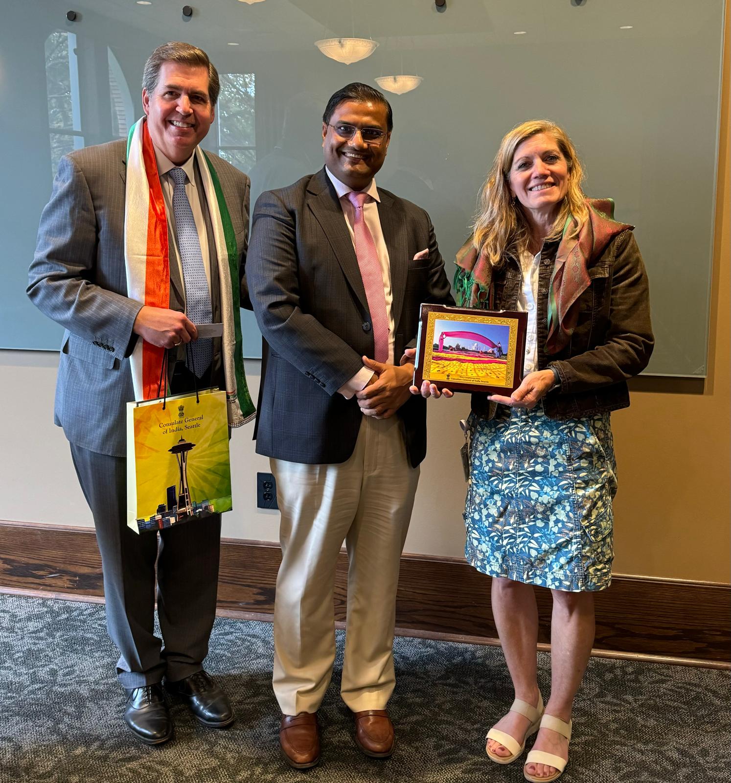 Discussions with President & Provost of Gonzaga University ( 17 September 2024, Spokane)