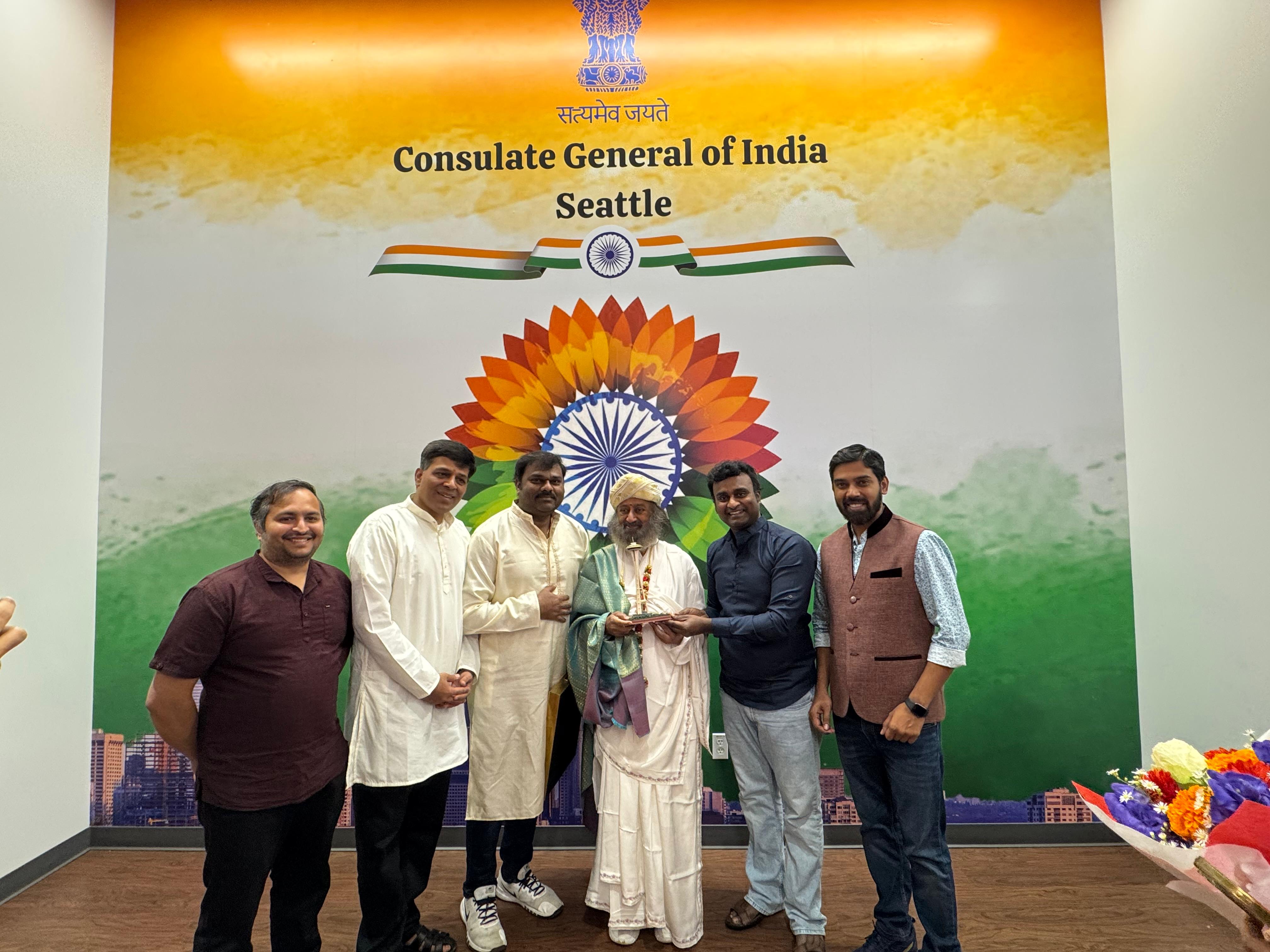  Seattle Kannada Community felicitating Gurudev Sri Sri Ravishankar ji (20 October 2025, Seattle)