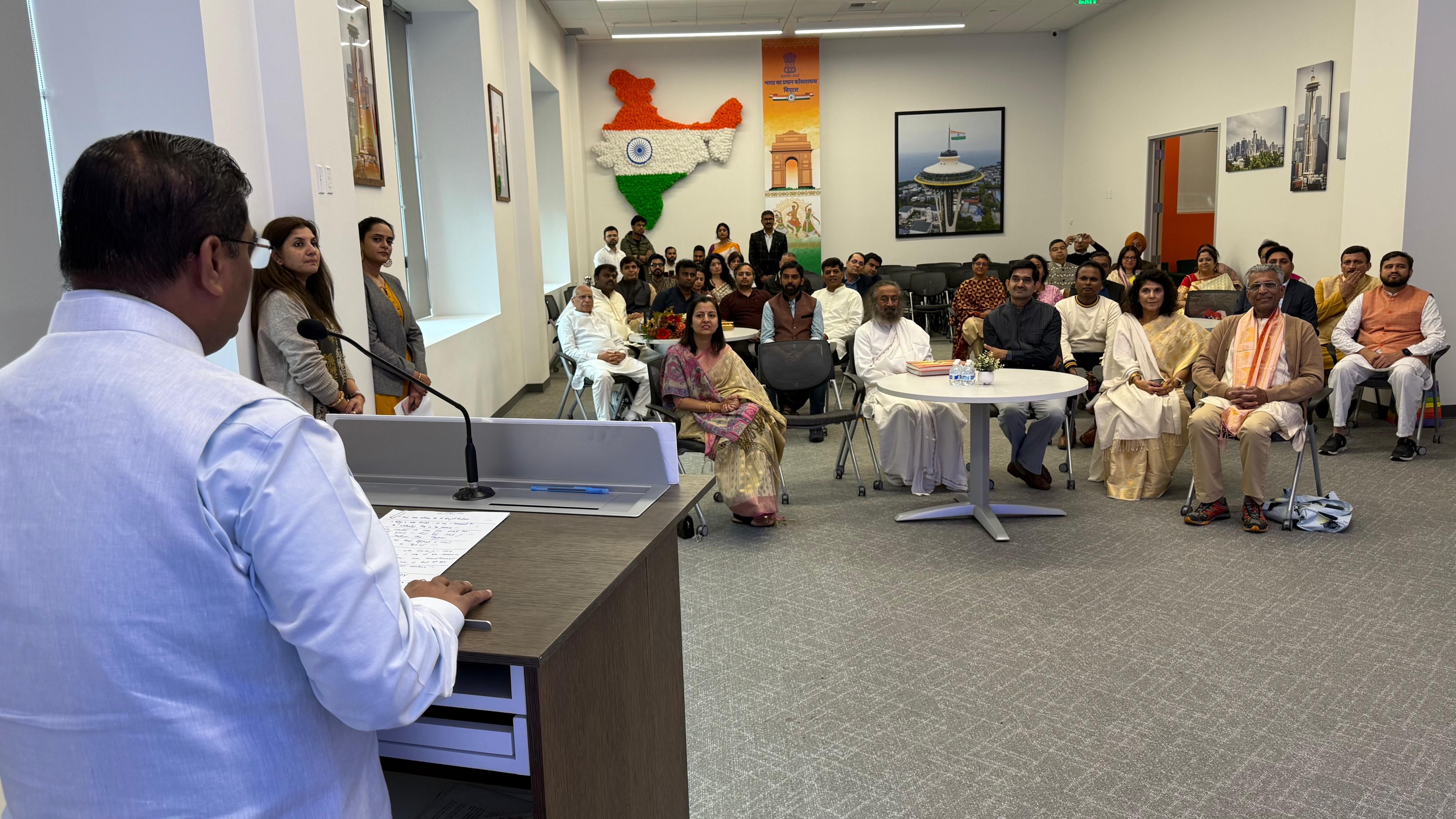 Consul General of India in Seattle delivering his welcome remarks (20 October 2025, Seattle)