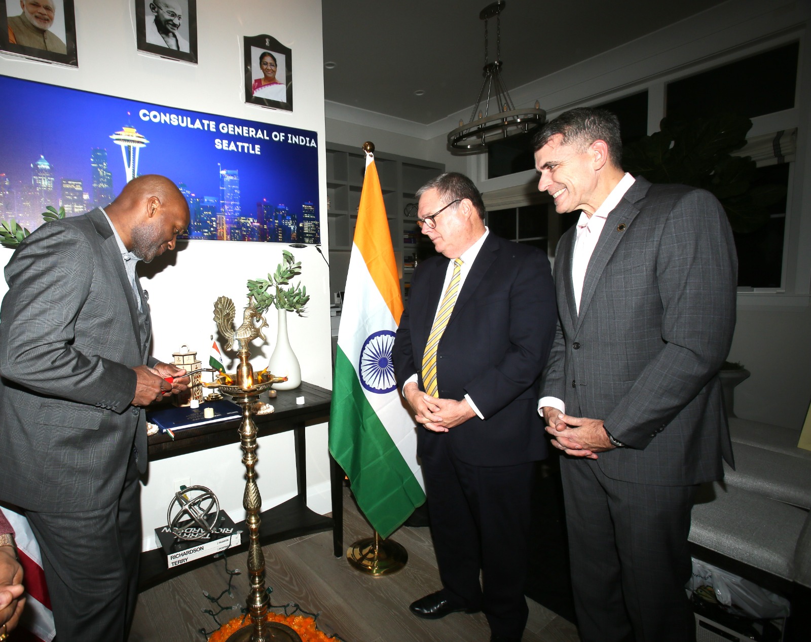  Ceremonial Lighting of the Indian Lamp ( 2 November 2024, India House)
