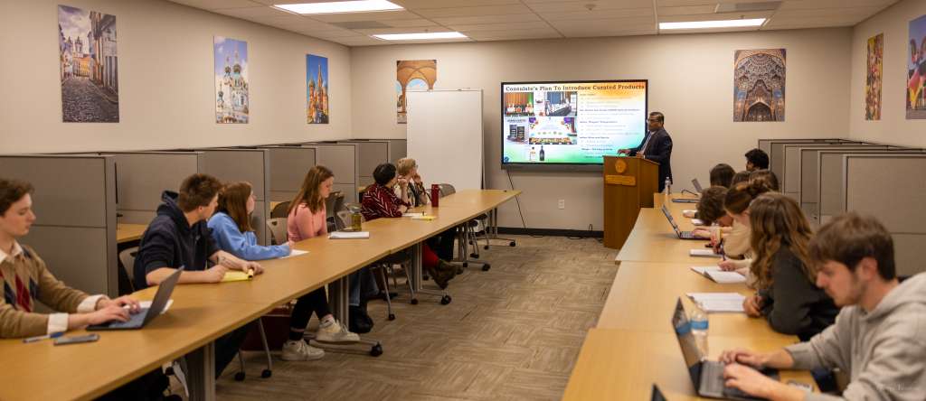  Great session with University of Montana undergrad students on India's democracy, diversity, digital story and India-Montana relations (3 March 2026, Missoula, Montana)